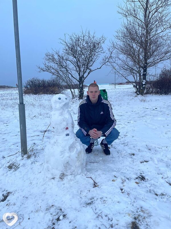 Дмитрий, 19, Северодвинске — анкета №2090283
