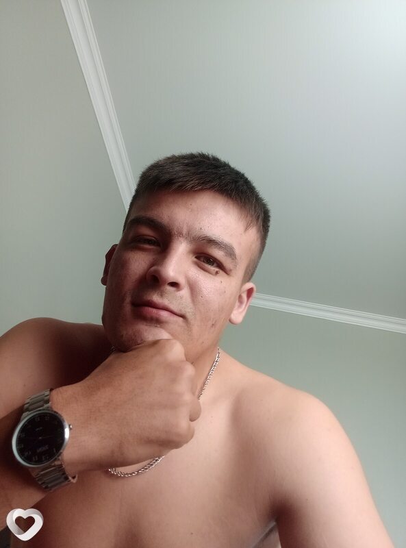 Артемий, 28, Омске — анкета №2090634