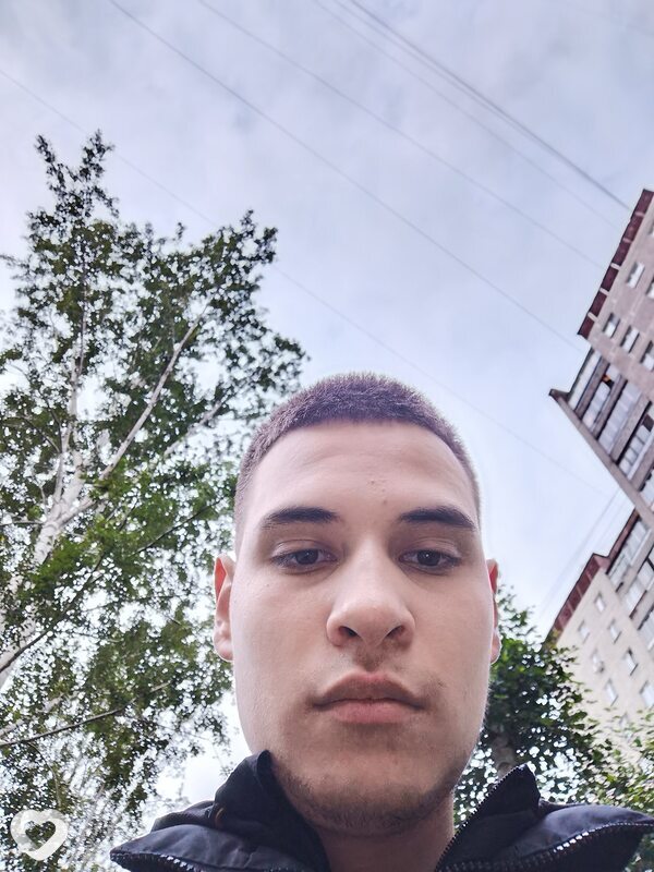 Дима, 19, Москве — анкета №2091037