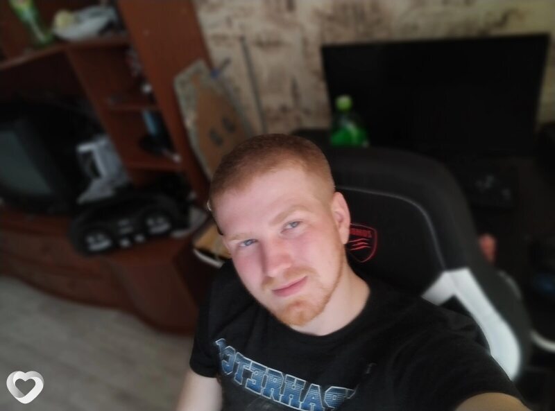 Николай, 26, Донецке — анкета №2091079