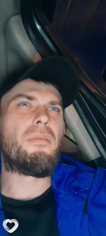Тёма, 31, Новосибирске — анкета №2091223