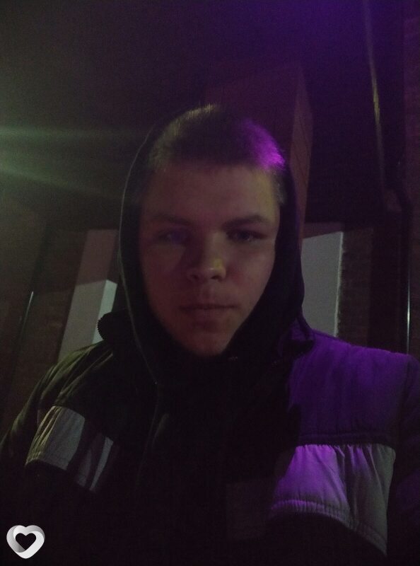Дима, 20, Жодине — анкета №2091130