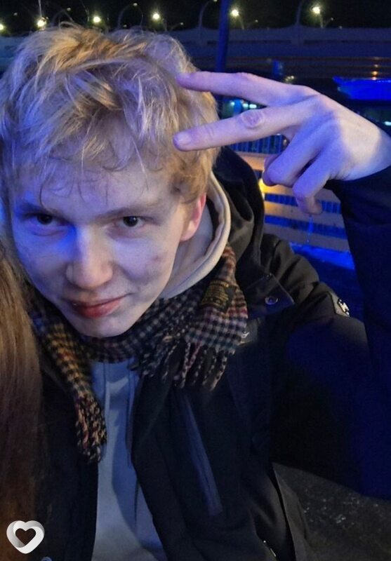 Иван, 21, Санкт-Петербурге — анкета №2091572