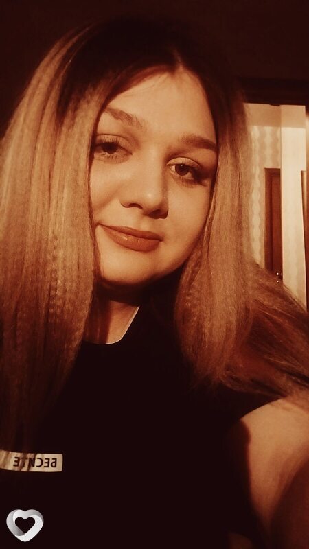 Полина, 21, Нижнем Новгороде — анкета №2092327