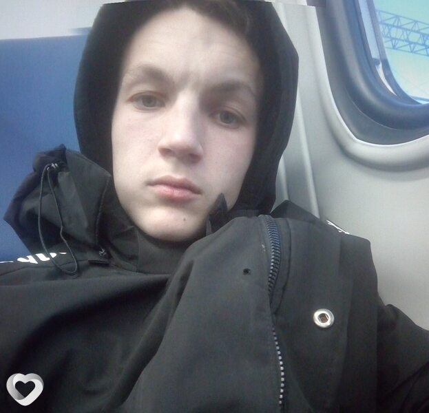 Серго, 20, Каменске-Шахтинском — анкета №2092440