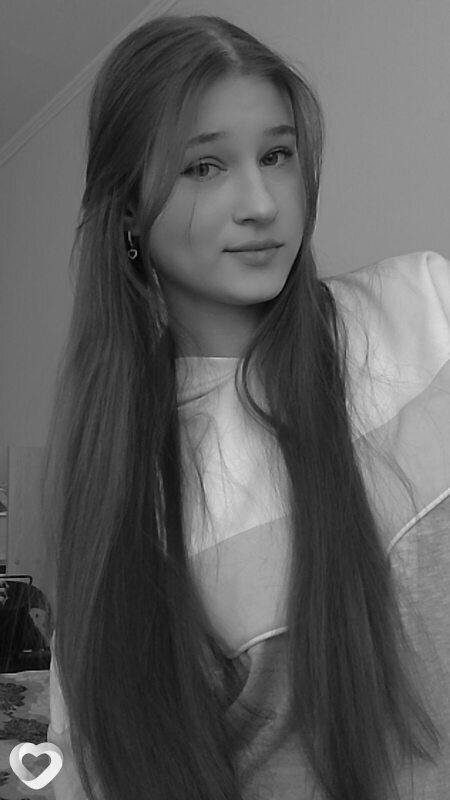 Карина, 19, Омске — анкета №2092734