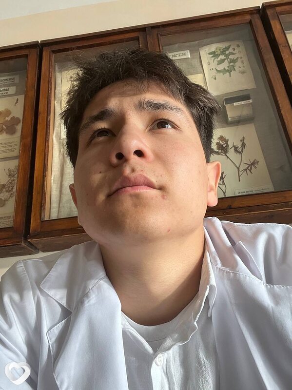 Азамат, 23, Санкт-Петербурге — анкета №2092939