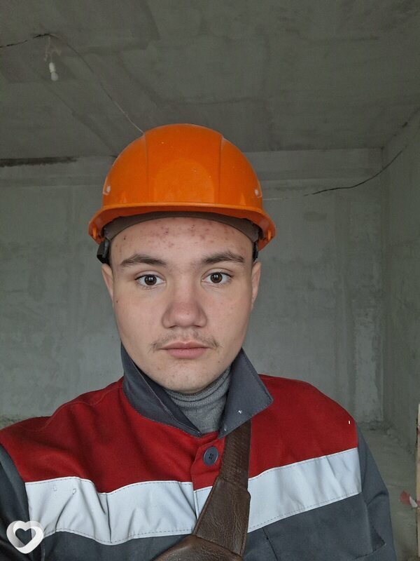 Павел, 22, Красногорске — анкета №2093053