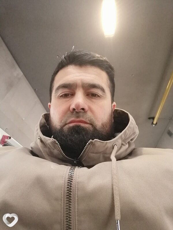 Зубайра, Эрфурт