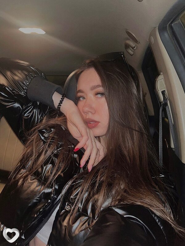 Алина, 22, Москве — анкета №2093401