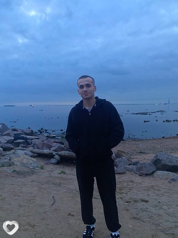 Михаил, 23, Санкт-Петербурге — анкета №2093524