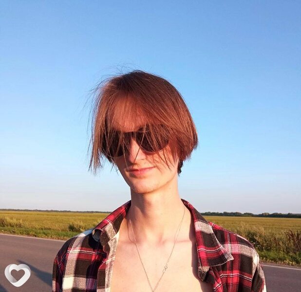 Александр, 20, Москве — анкета №2093704