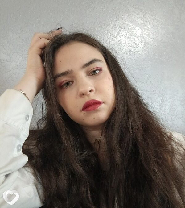 Юлия, 21, Москве — анкета №2093639