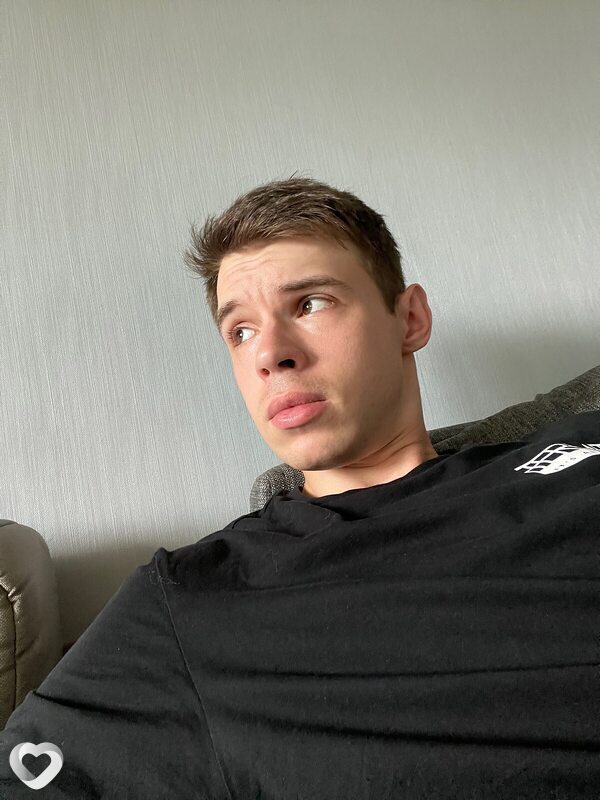 Artem, Саров