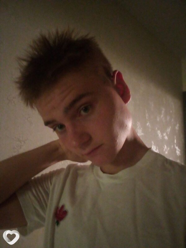 Кирилл, 21, Рязани — анкета №2093938