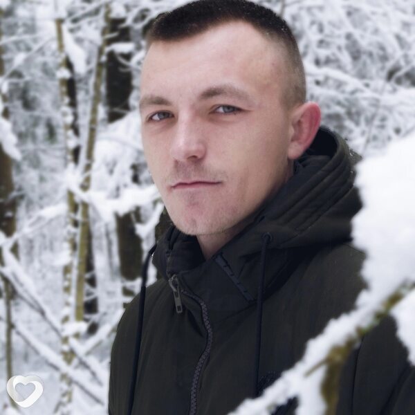 Тимур, 26, Барановичах — анкета №2094372