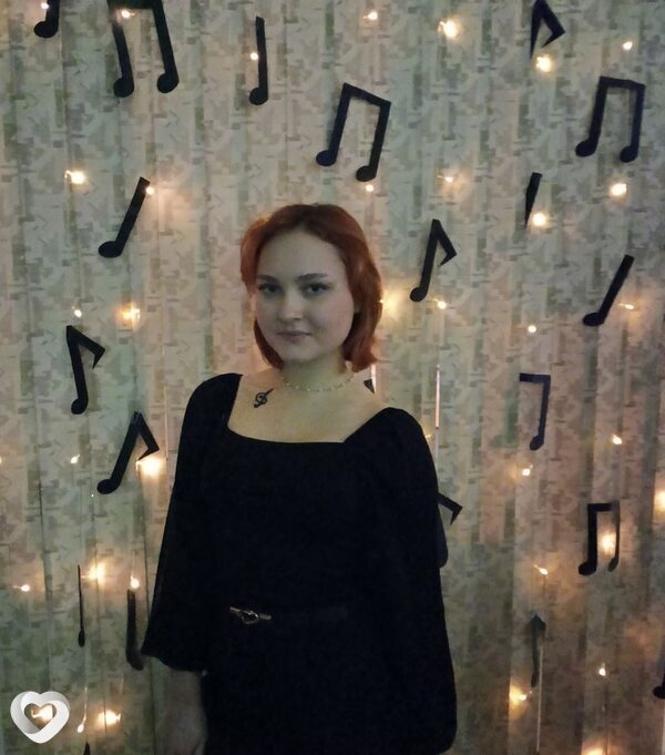 Анна, 20, Кемерове — анкета №2094925