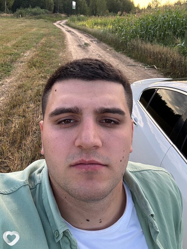 Максим, 29, Москве — анкета №2095417