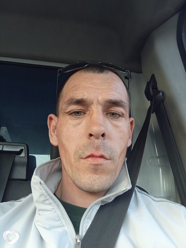 Юрий, 39, Барнауле — анкета №2095178