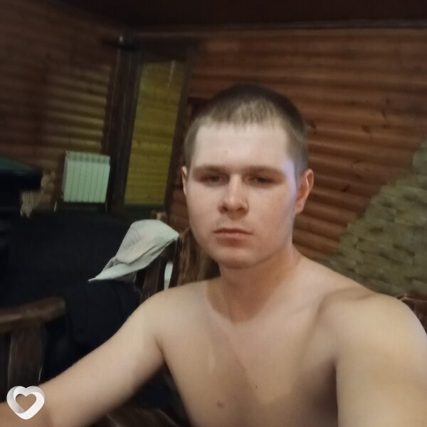 Максим, 22, Ревде — анкета №2095457