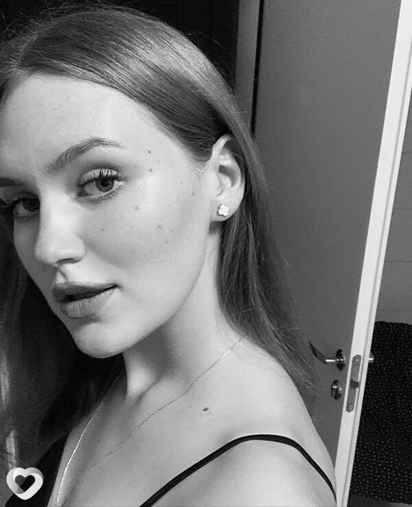 Ульяна, 23, Санкт-Петербурге — анкета №2095516