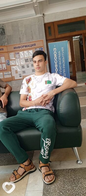 Азат, 24, Саратове — анкета №2095919