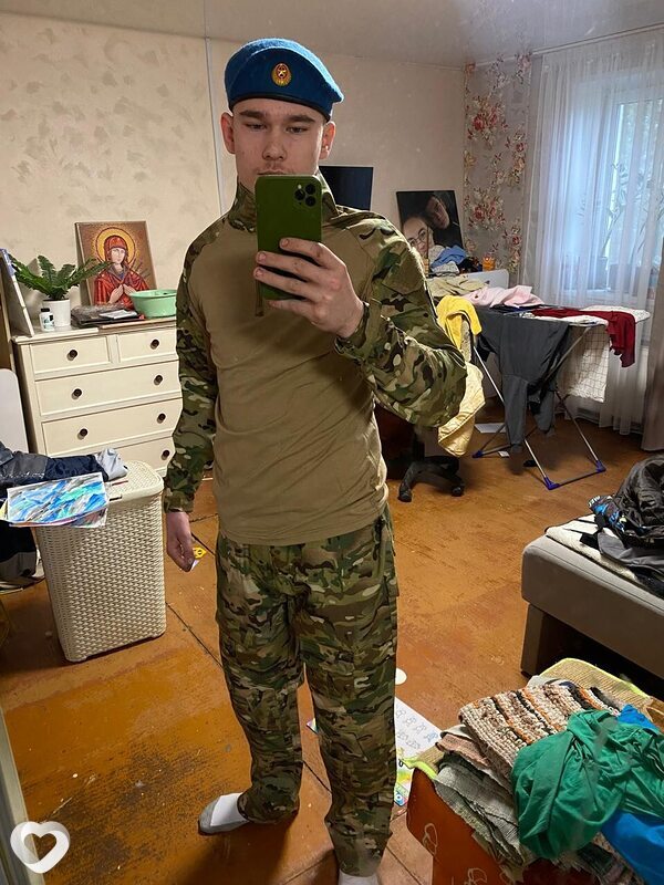 Антон, 25, Ижевске — анкета №2095630
