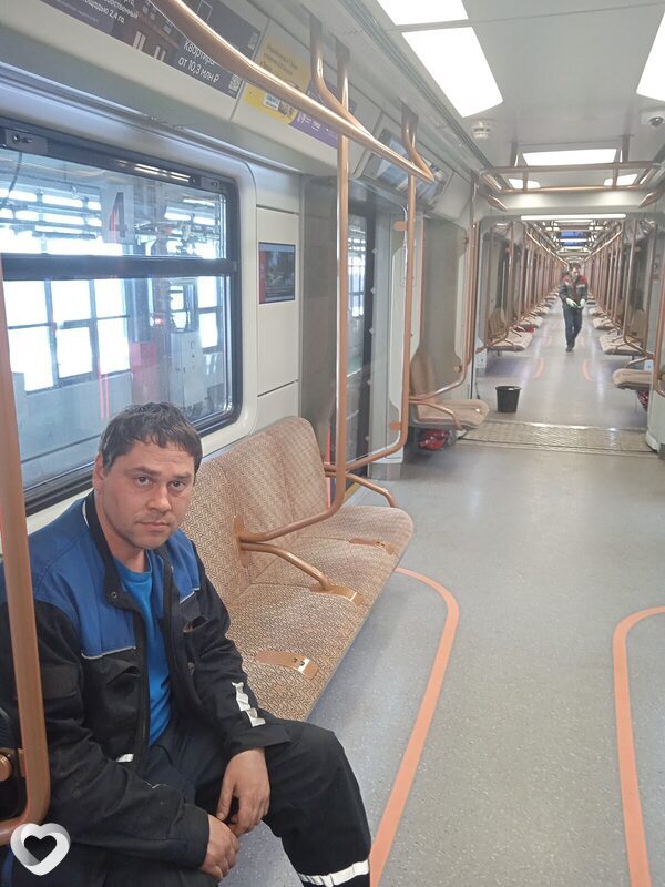 Иван, 33, Москве — анкета №2095646