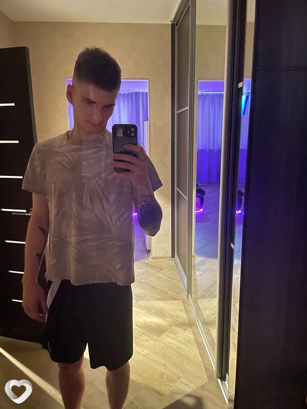 Ваня, 22, Самаре — анкета №2095743
