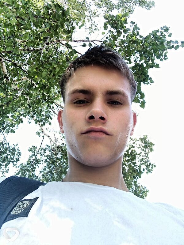 Валерий, 20, Хабаровске — анкета №2096095
