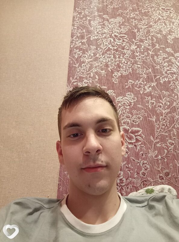 Коля, 22, Екатеринбурге — анкета №2096345