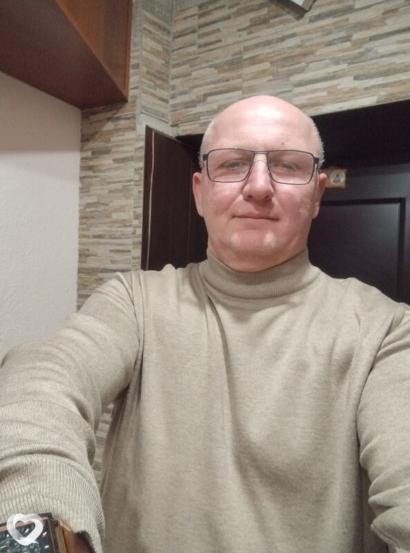 Сергей, Локоть