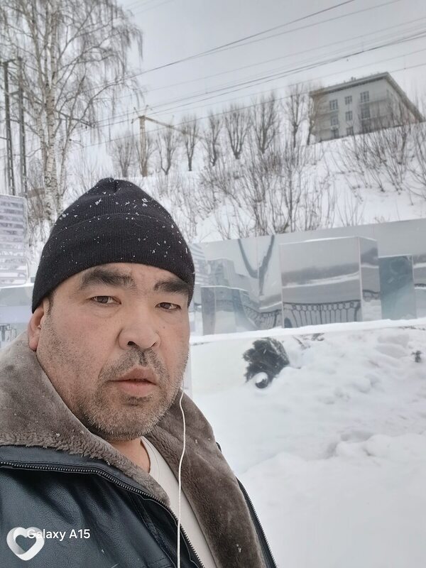 Урунов Авазбек, 41, Перми — анкета №2096516