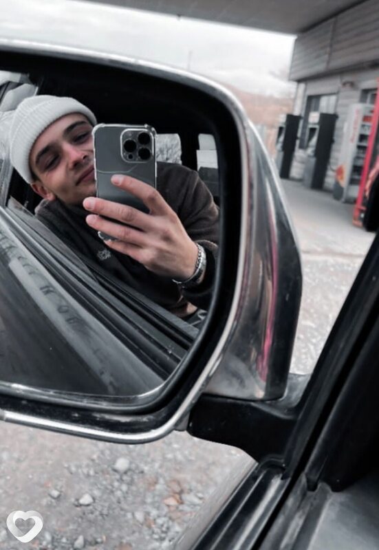 Александр, 25, Сургуте — анкета №2099343