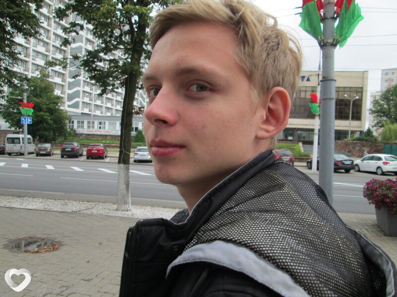 Кирилл, 21, Минске — анкета №2099482