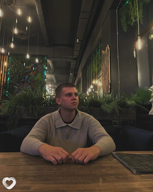 Данил, 21, Новосибирске — анкета №2099897