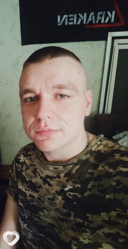 Ярик, 25, Шостке — анкета №2099544