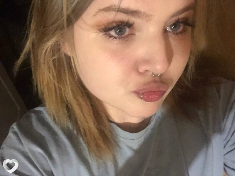 Арина, 19, Минске — анкета №2100518