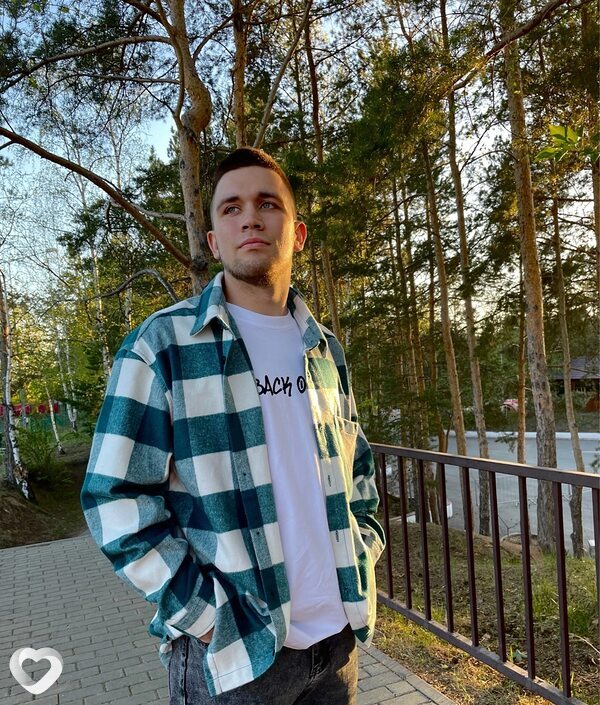 Иван, 24, Москве — анкета №2099958