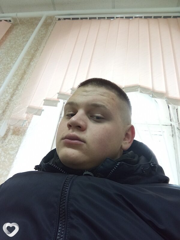 Илья, 25, Москве — анкета №2100092