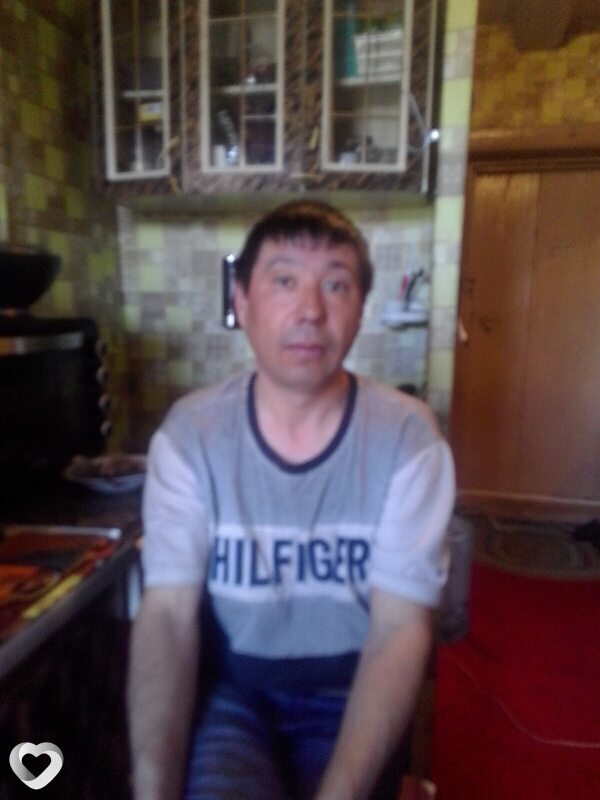Виталий, 41, Минусинске — анкета №2100863
