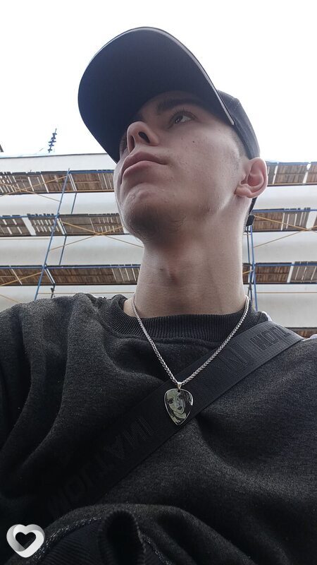 Влад, 23, Киеве — анкета №2100644