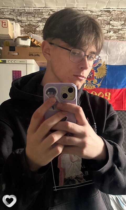 Федор, 19, Новозыбкове — анкета №2101044