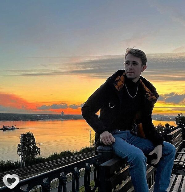 Кирилл, 22, Перми — анкета №2100777