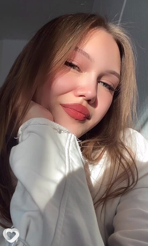 Вероника, 22, Екатеринбурге — анкета №2100779