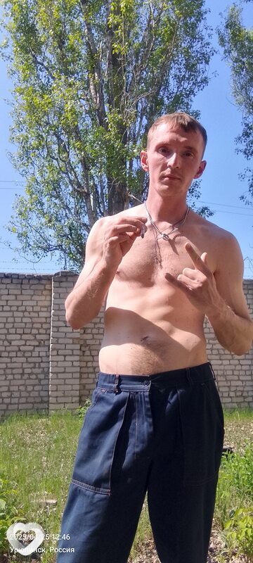 Сергей, 31, Урюпинске — анкета №2102277