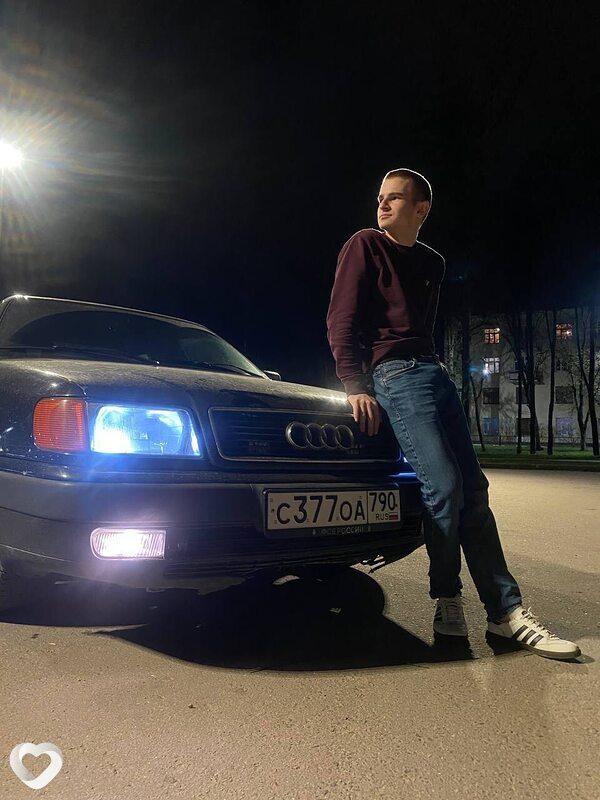 Илья, 21, Наро-Фоминске — анкета №2101294