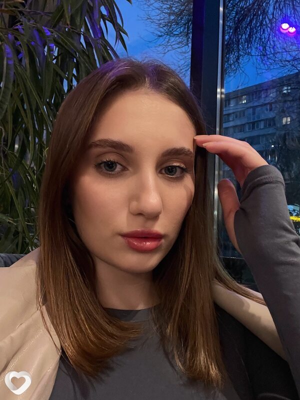 Виолетта, 21, Ростове-на-Дону — анкета №2101448