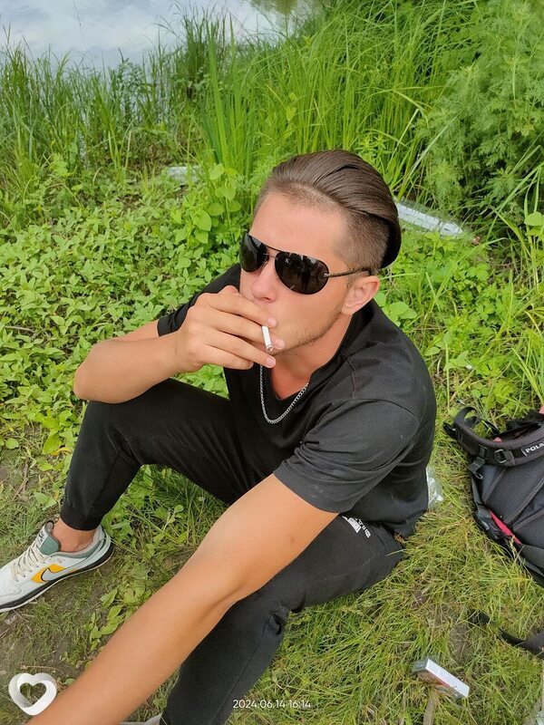 Дмитрий, 23, Борисоглебске — анкета №2101229