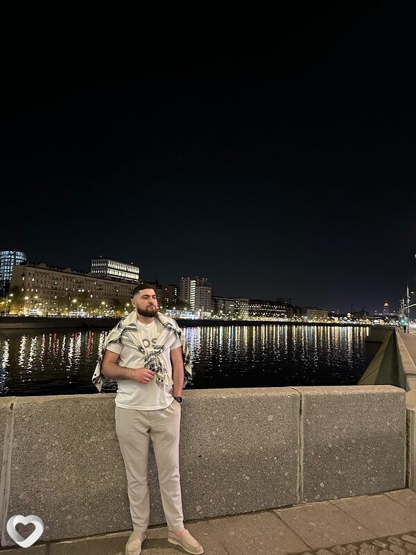 Владимир, 22, Москве — анкета №2101243